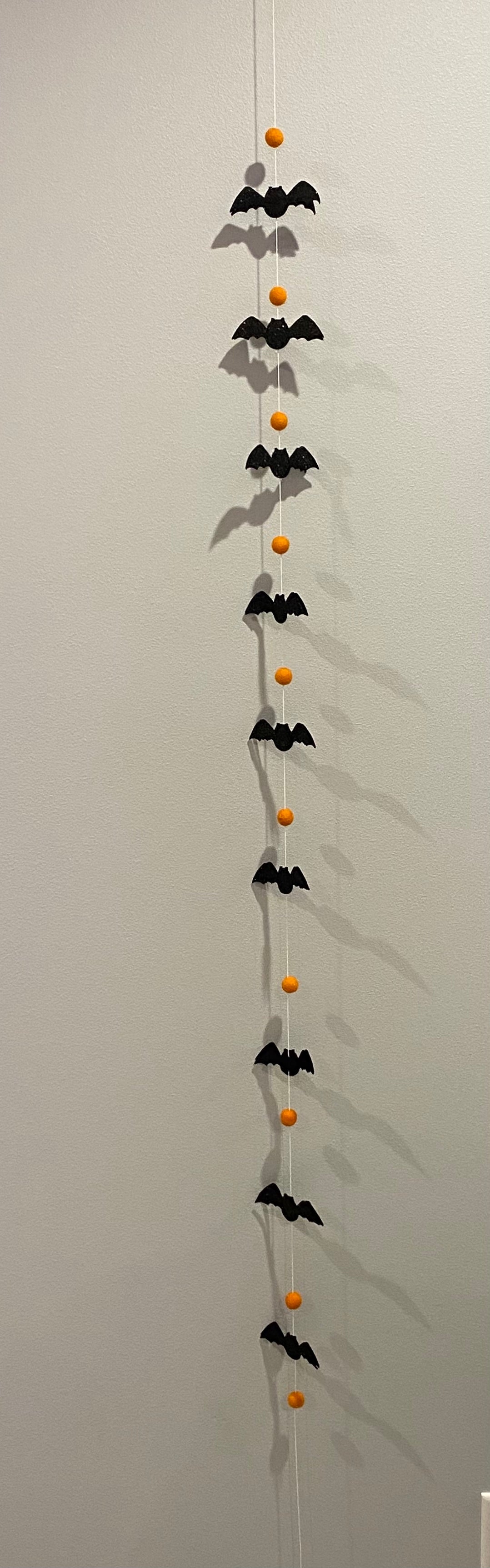 Batty Garland