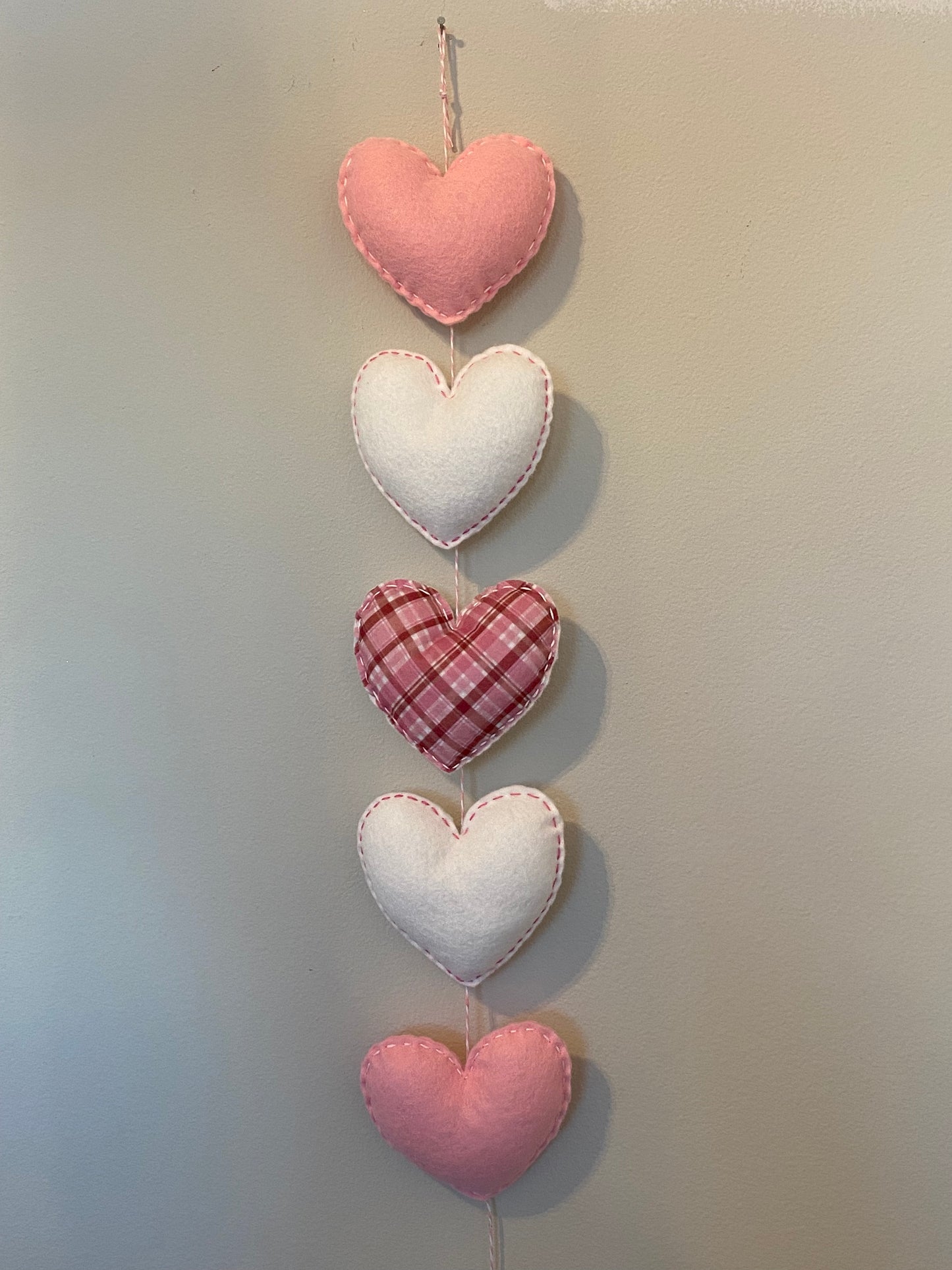 Pink Heart Garland -Vertical