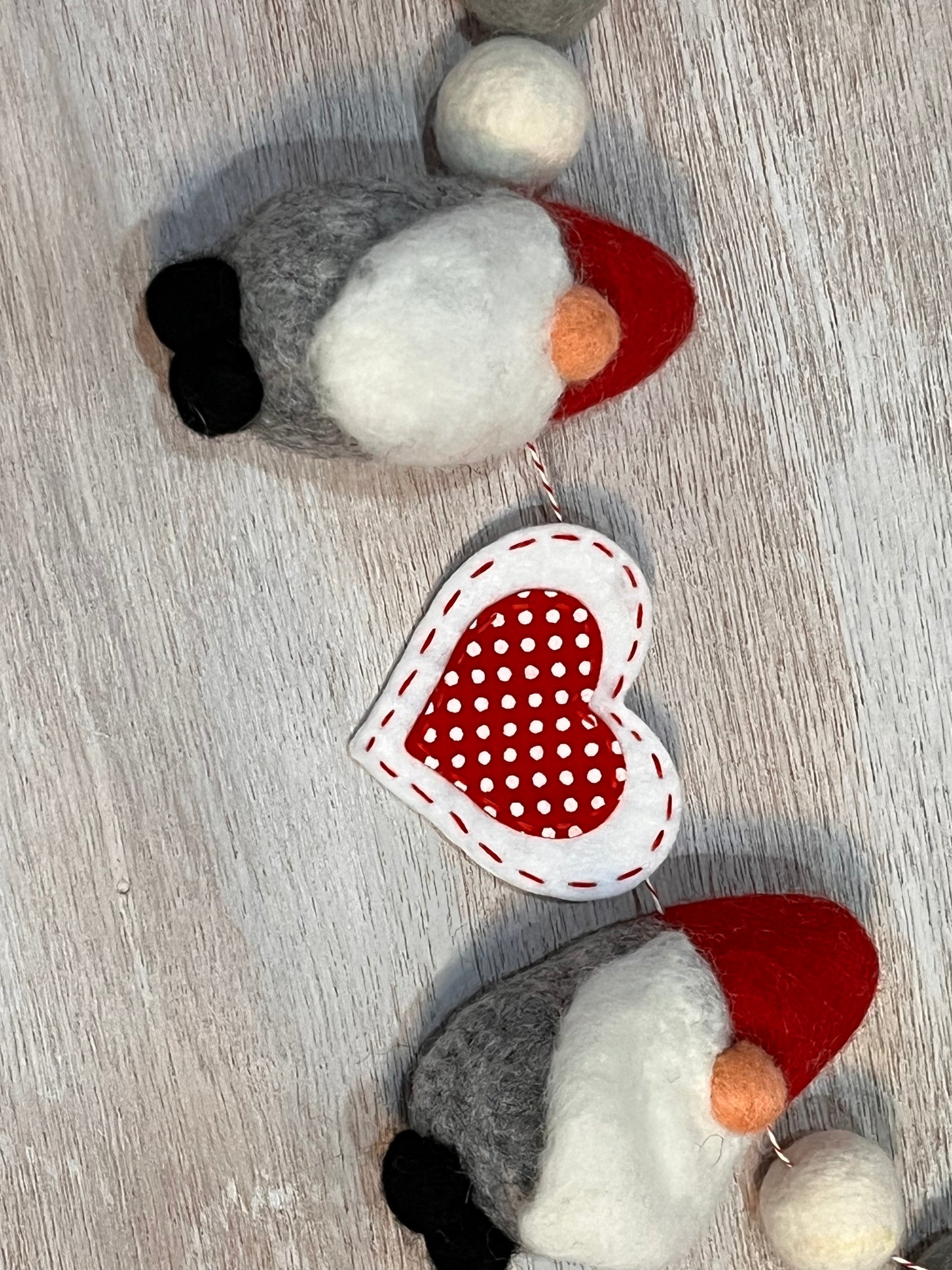 Valentine Gnomes with Hearts