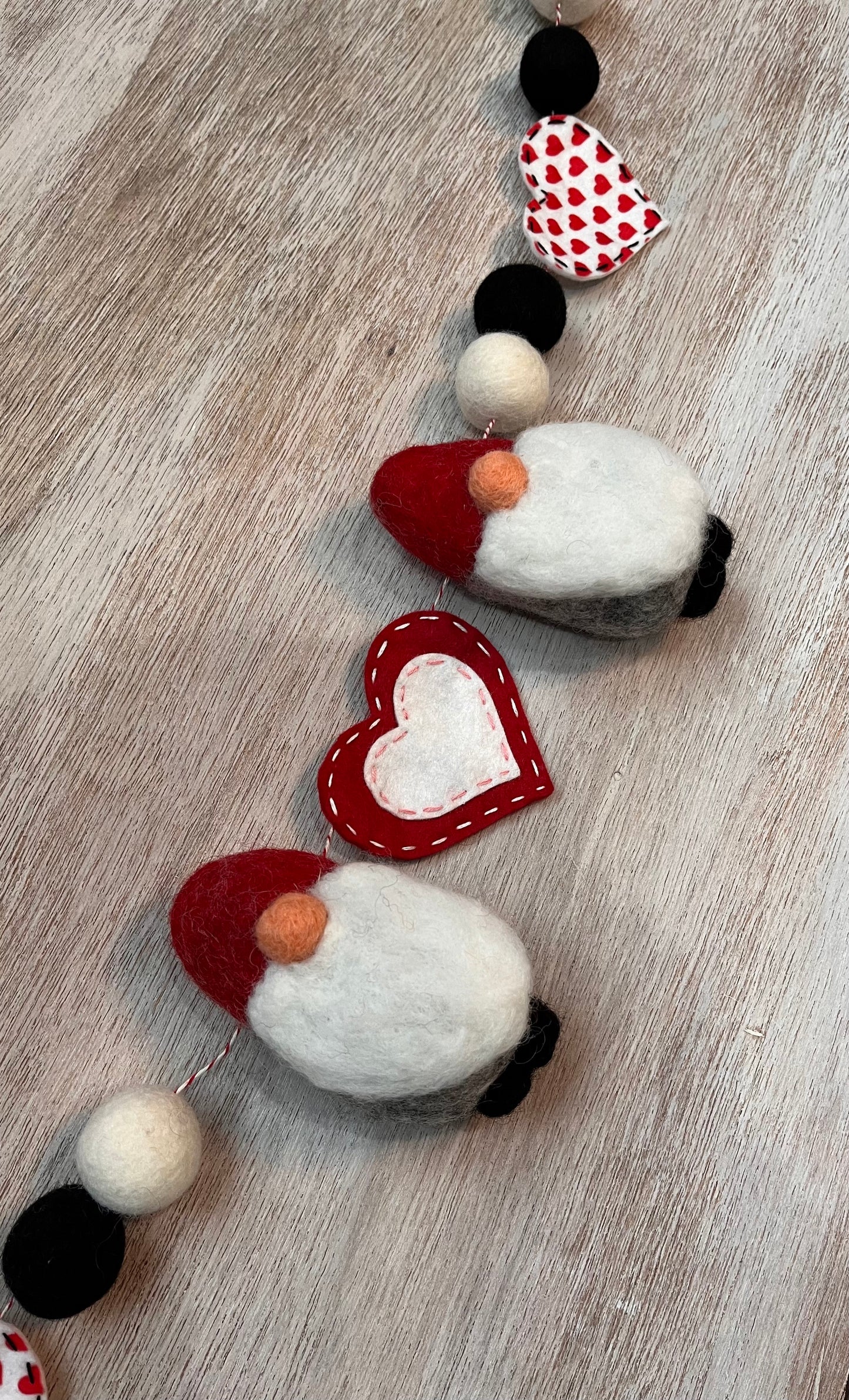 Valentine Gnomes with Hearts #2